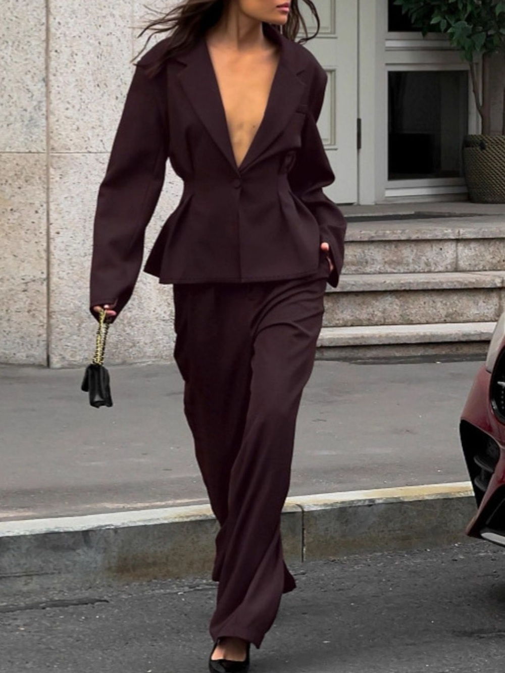 One-Button Blazer and Wide-Leg Pants Set - Picture 3 of 16